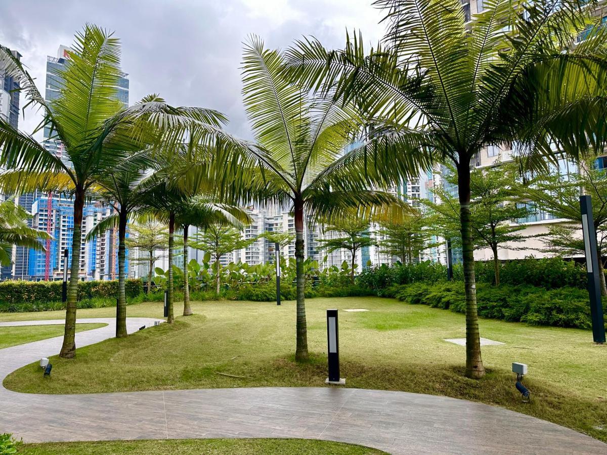 Crystal Suites At Eaton, Klcc Kuala Lumpur Exterior foto
