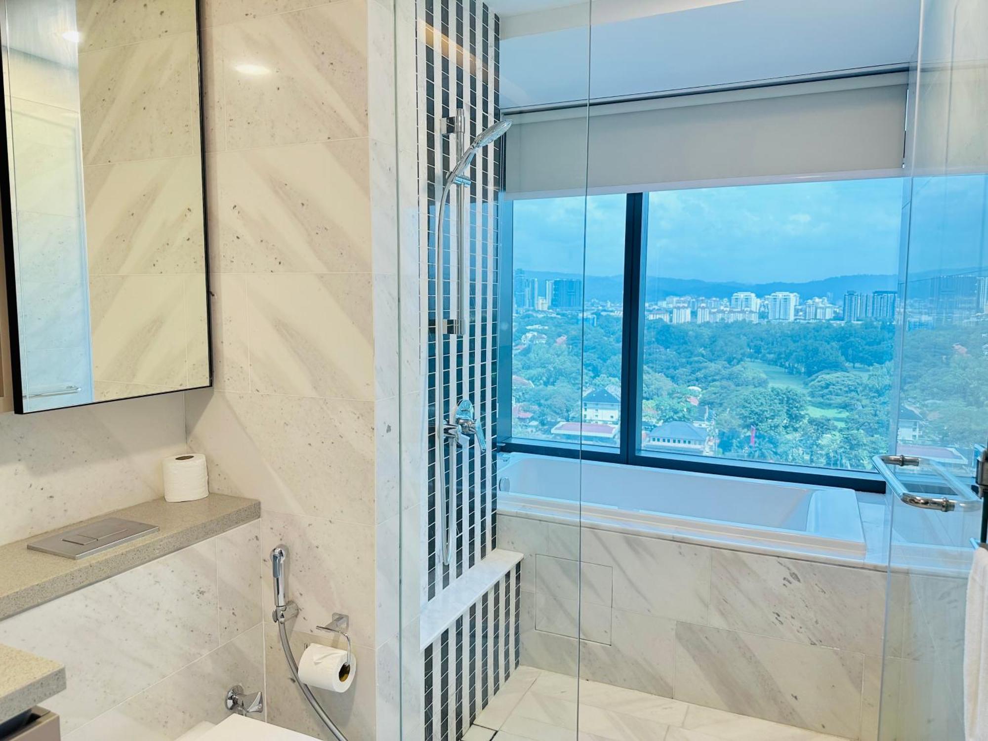 Crystal Suites At Eaton, Klcc Kuala Lumpur Exterior foto